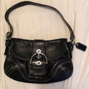 Coach small shoulder bag in black great condition